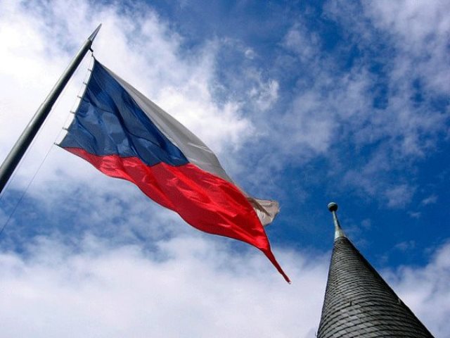 Армения и Чехия намерены развивать военно-техническое сотрудничество